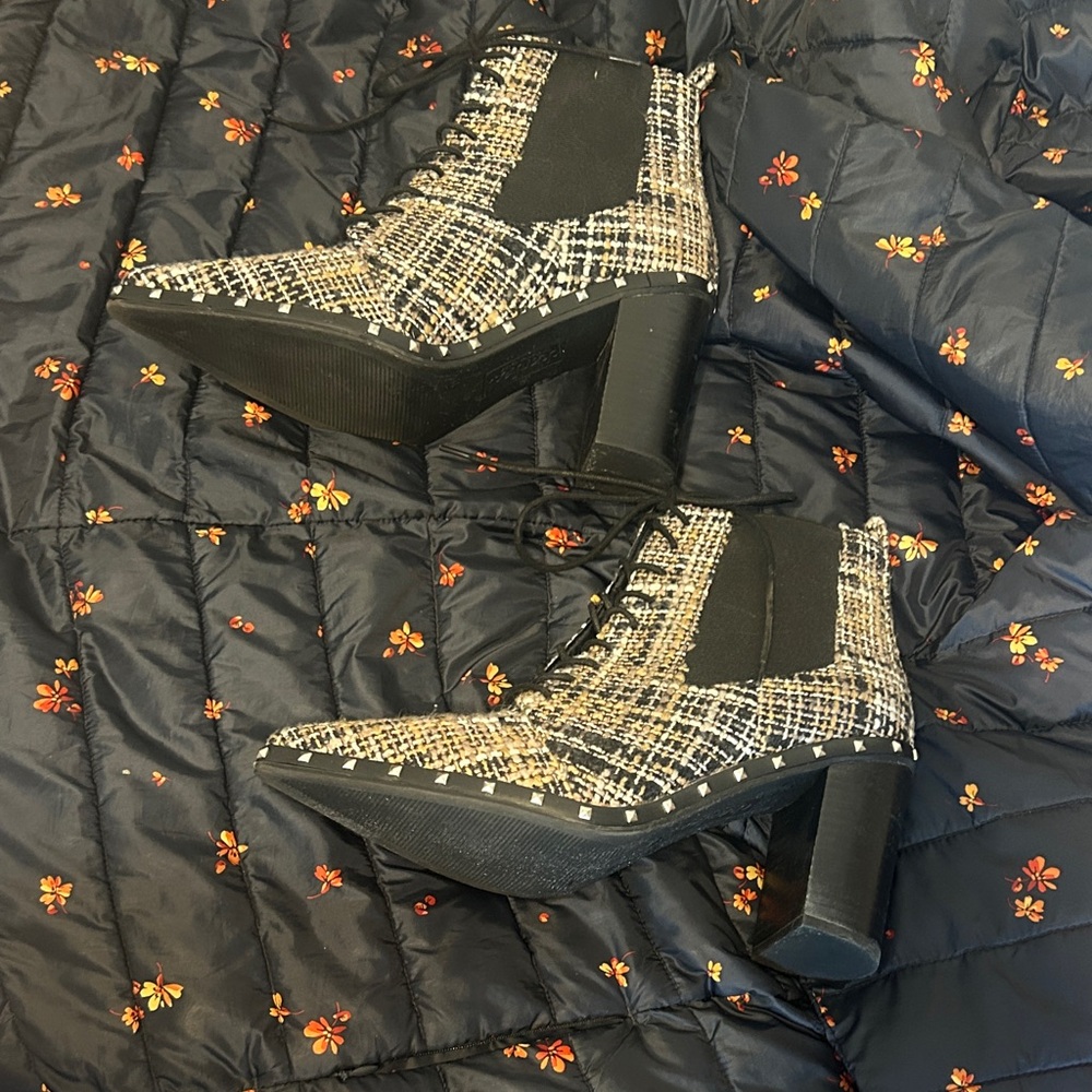Charles By Charles David Black and White Lace Up Boots - Picture 3 of 8
